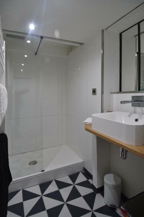 オランジュDuplex Climatiseアパートメント エクステリア 写真